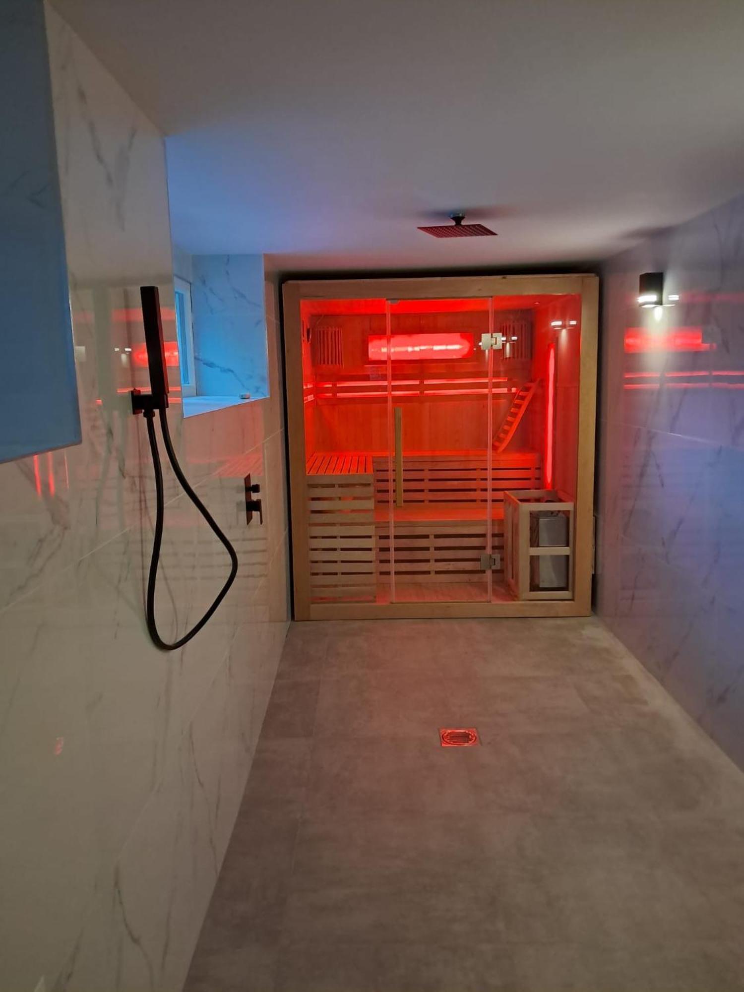 Szwajcarka Willa Z Sauna I Jacuzzi Bad Kudowa Exterior foto