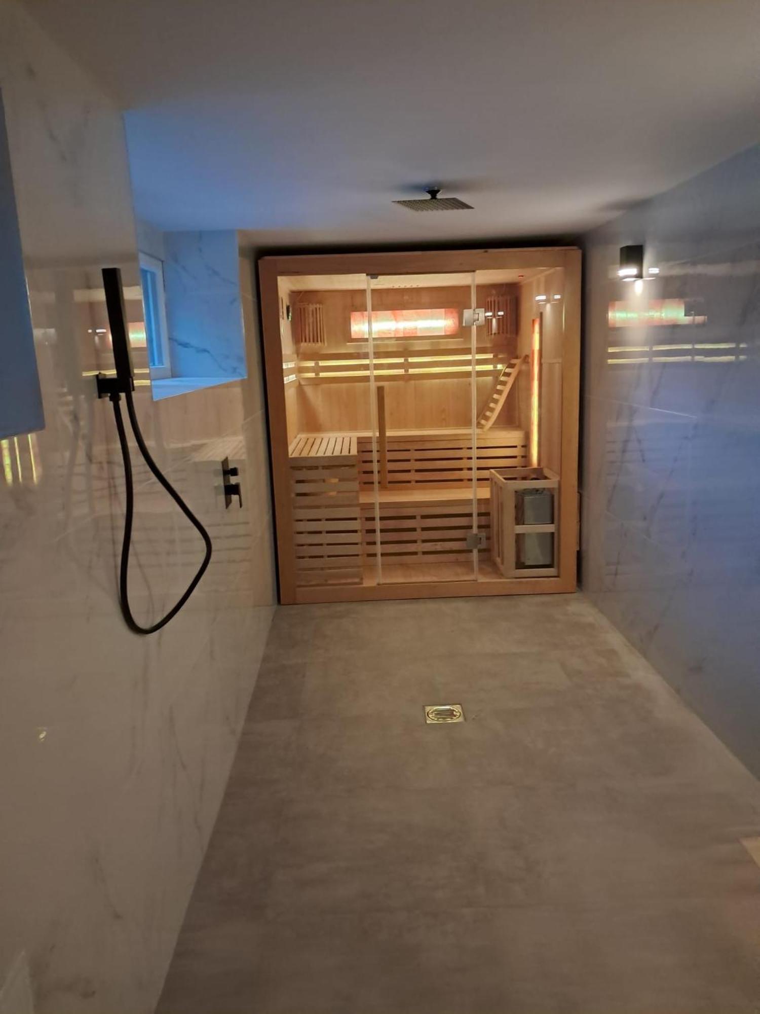 Szwajcarka Willa Z Sauna I Jacuzzi Bad Kudowa Exterior foto