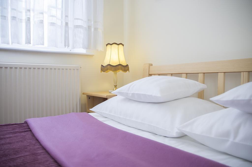 Szwajcarka Willa Z Sauna I Jacuzzi Bad Kudowa Zimmer foto